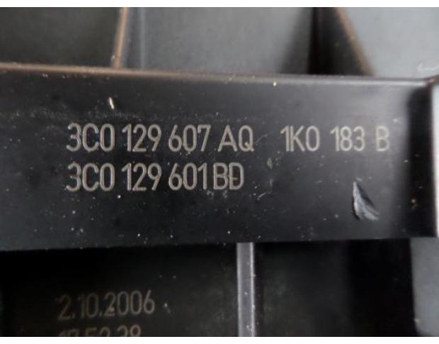 carcasa filtru aer vw passat b7 2.0tdi bkp cod 3c0129607aq