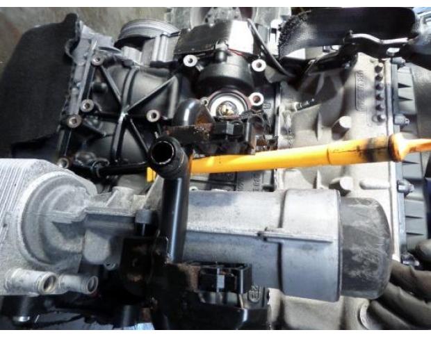 carcasa filtru ulei vw passat  1.9tdi