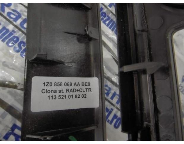 consola bord skoda octavia 2 1.4tsi cax 1z0858069aa