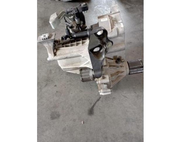 cutie de viteza manuala vw polo 1.0b