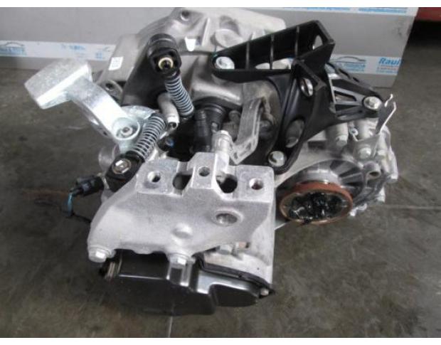 cutie de viteza vw golf 6 1.6tdi cay lub