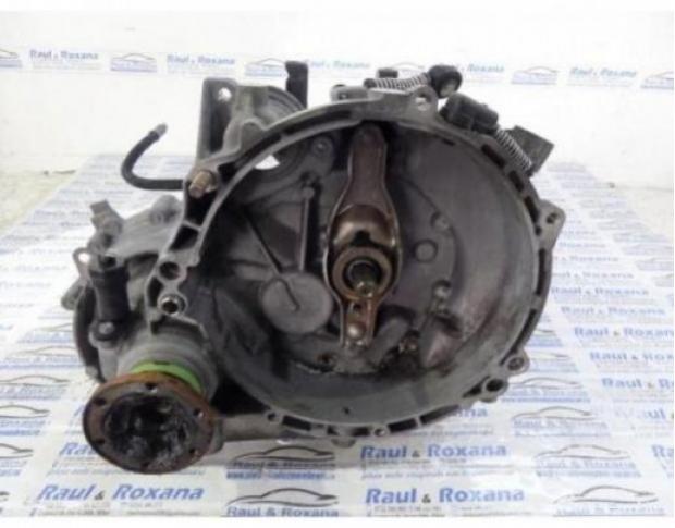cutie de viteza vw polo 9n 1.4mpi 8v aqw