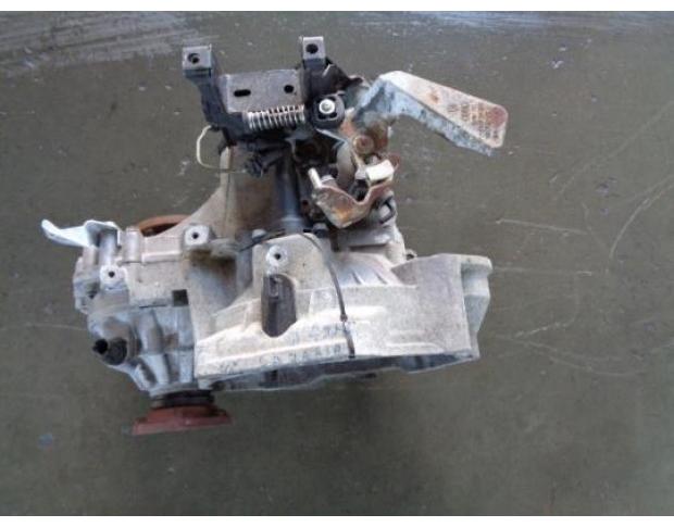 cutie viteza 5 trepte skoda fabia 1.4tdi  ggv