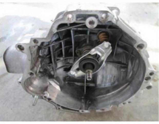 cutie viteza audi a4 2.0tdi hcf