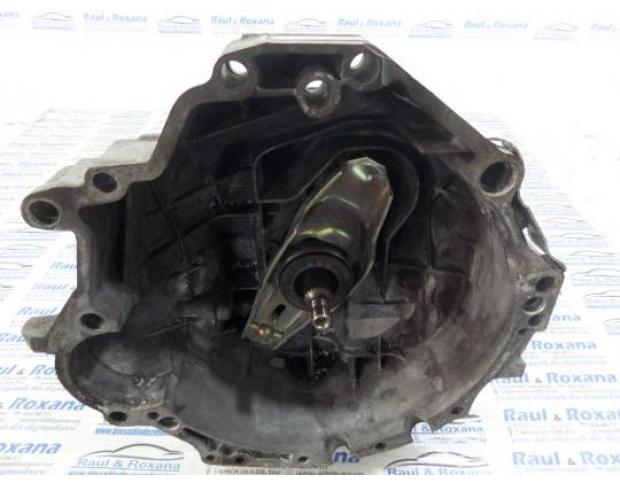 cutie viteza manuala vw passat 1.9tdi awx fhn