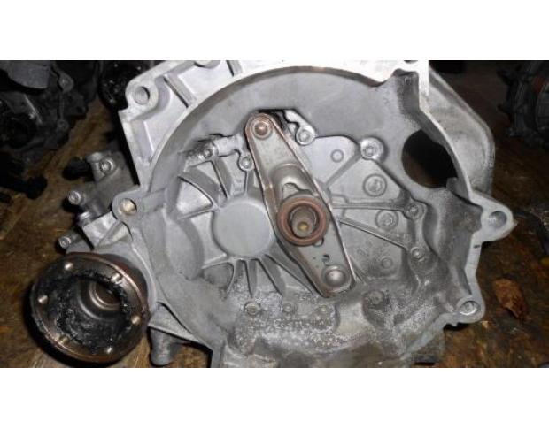 cutie viteza manuala vw polo 9n 1.4 16v jus