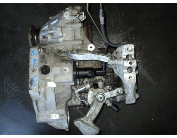 dezmembrari auto vw golf 5