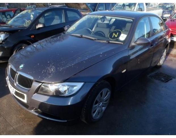 dezmembrez bmw 318i  an 2006