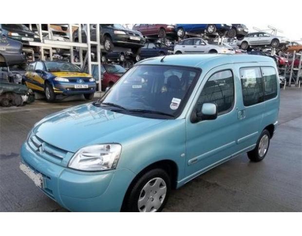dezmembrez citroen berlingo  1.9d -2006