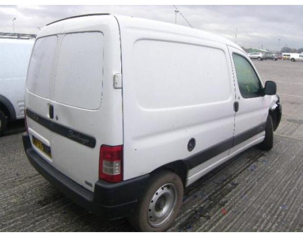 dezmembrez citroen berlingo 1600hdi