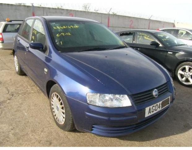 dezmembrez fiat stilo 1400 benzina