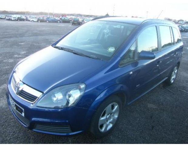 dezmembrez opel zafira b 1900cdti