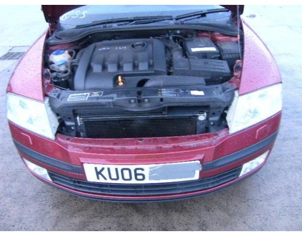 dezmembrez skoda octavia 2