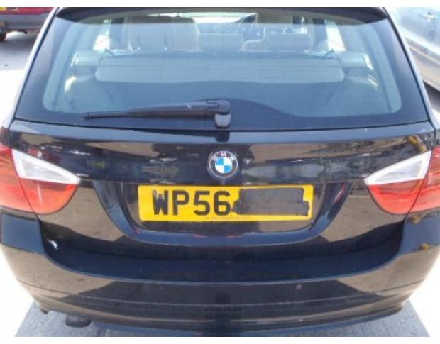 far dreapta de bmw 320 e91