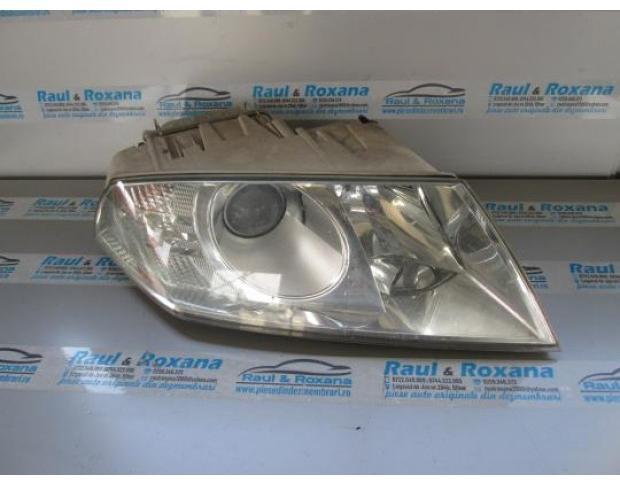 far dreapta fara xenon skoda octavia 2 1.9tdi bkc