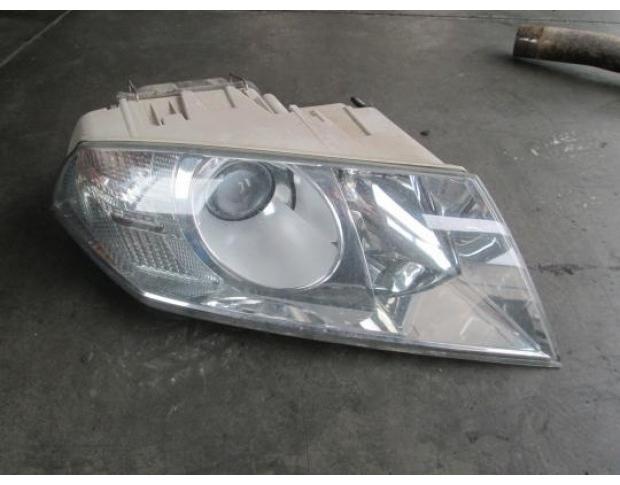 far dreapta fara xenon skoda octavia 2 1.9tdi bls