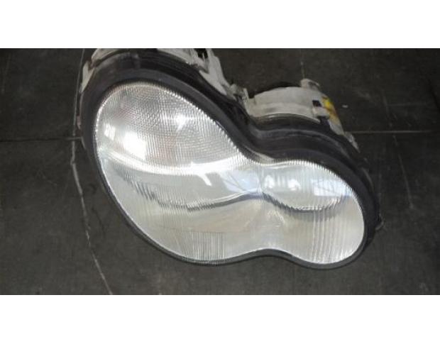 far dreapta mercedes clasa c (w203) 2000/05-2007/02