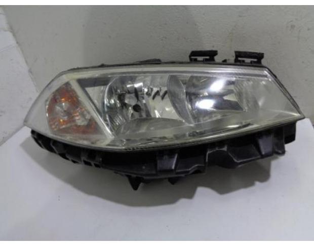 far dreapta renault megane 2