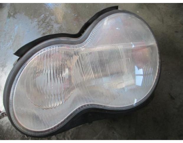 far stanga mercedes c 220 cdi w203 cod a2038201361