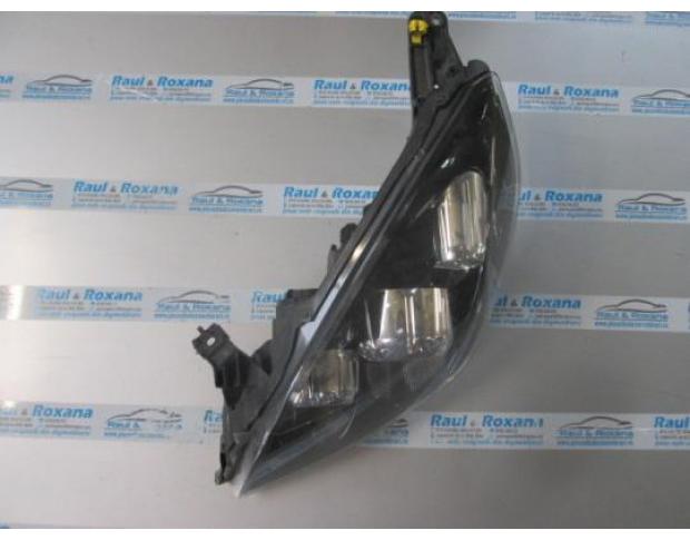 far stanga opel vectra c