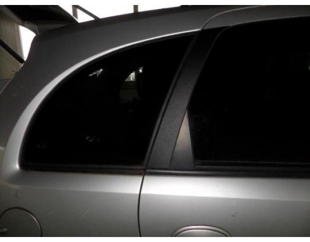 geam dreapta spate caroserie opel meriva 1.7cdti