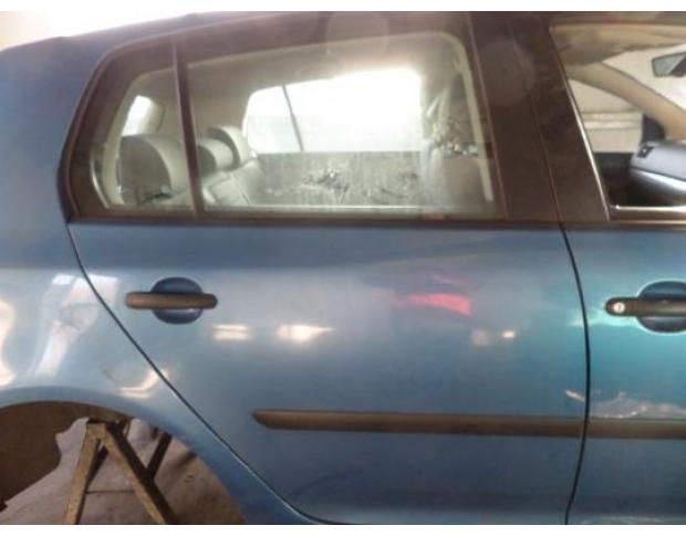 geam dreapta spate vw golf 5 1.6fsi