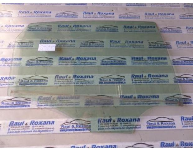 geam dreapta spate vw polo 6r 1.6tdi