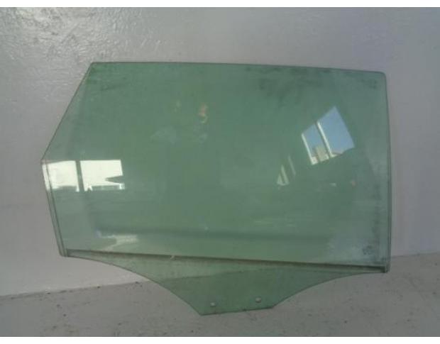 geam usa spate audi a4 2.0tdi combi cag
