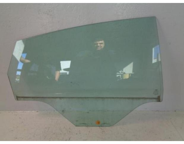 geam usa spate ford fiesta 1.2b snjb