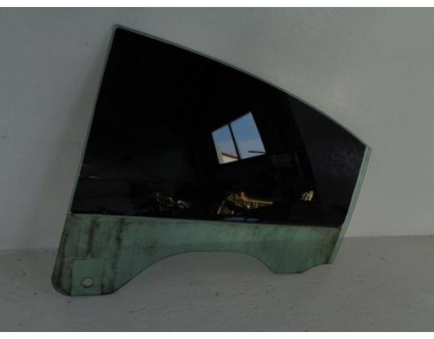 geam usa spate mercedes cls 320 cdi