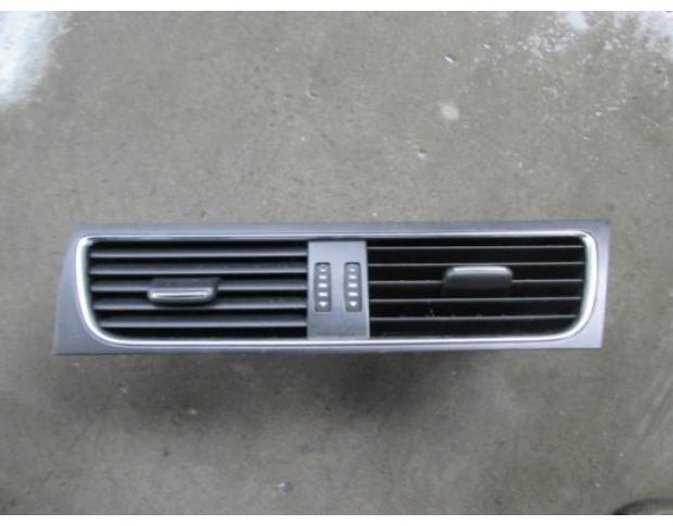 grila aerisire audi a4 2.0tdi cmea 8t2820951b