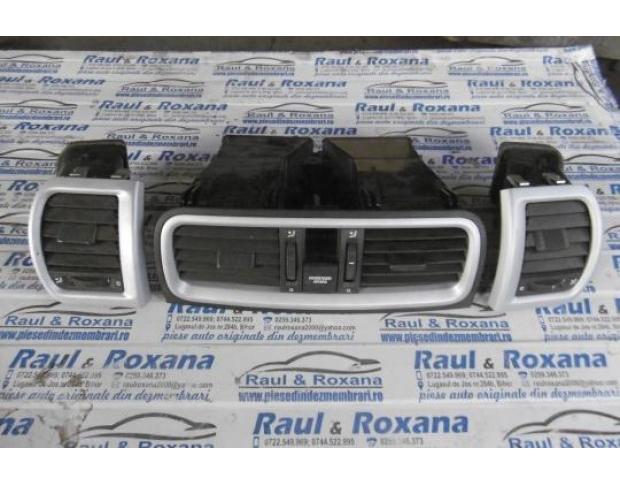 grila aerisire bord skoda fabia 2 1.2b bzg