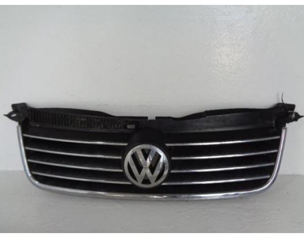 grila bara fata vw passat b5.5 3b0853651l