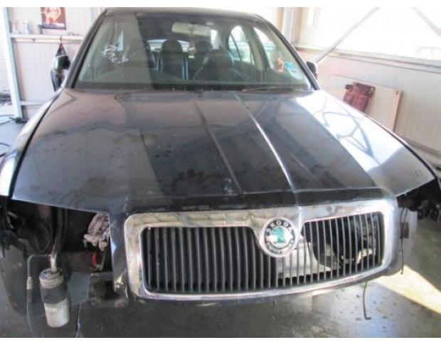 grila fata skoda superb 2.0tdi bss