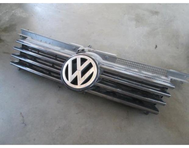 grila fata vw bora 1.9tdi asz