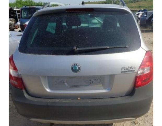 hayon spate skoda fabia scout 1.2tsi cbza