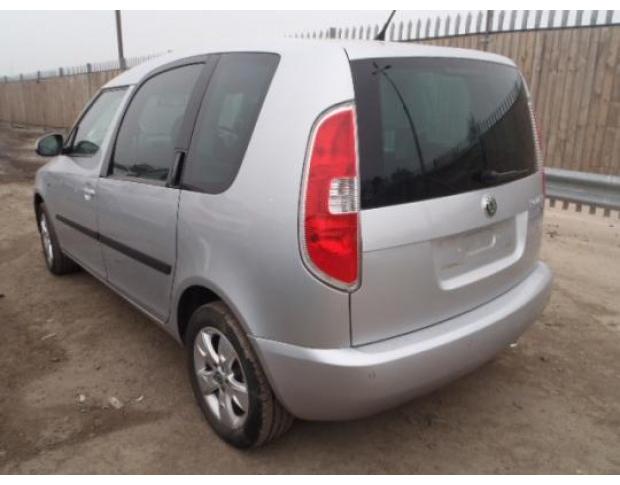 hayon spate skoda roomster 1.4tsi