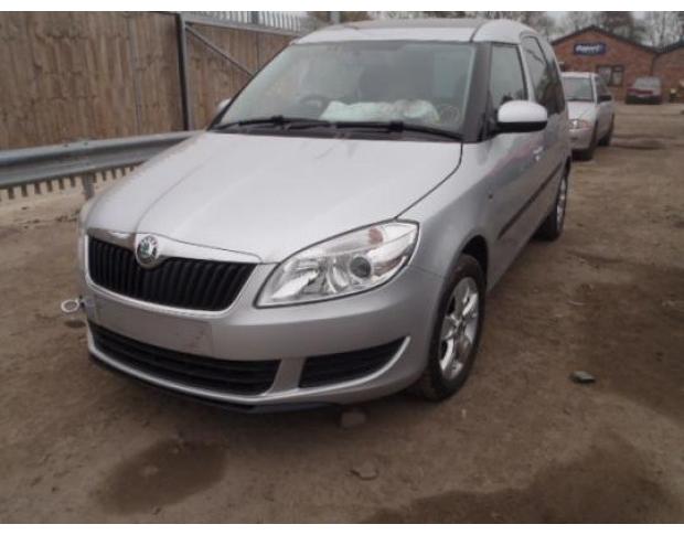 hayon spate skoda roomster 1.4tsi
