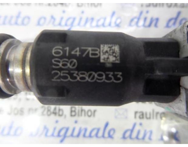 injector opel astra h 1.6b z16xer 25380933