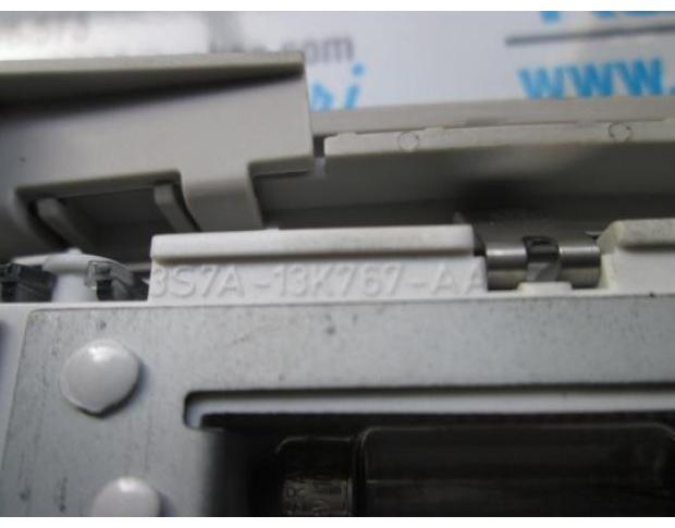 lampa plafon 2.0tdci ford mondeo 130cp 3s7a13k7676aa