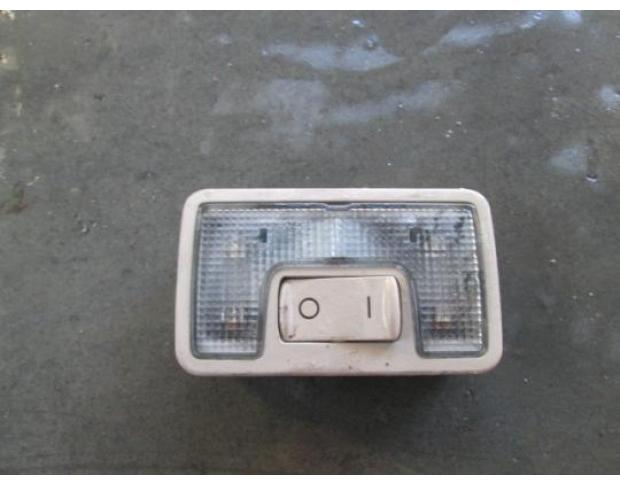 lampa plafon audi a4 2.5tdi bau 4b9947123