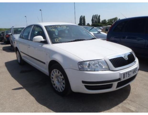 luneta skoda superb (3u4) 2002/02 - 2008/03