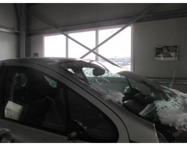 macara geam dreapta fata peugeot 307 1.6hdi 9hz