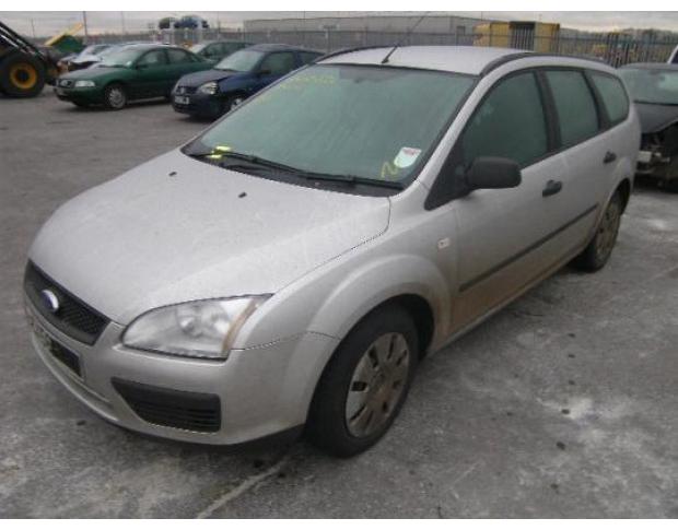 bara fata ford focus 2 combi 2004/11-2011