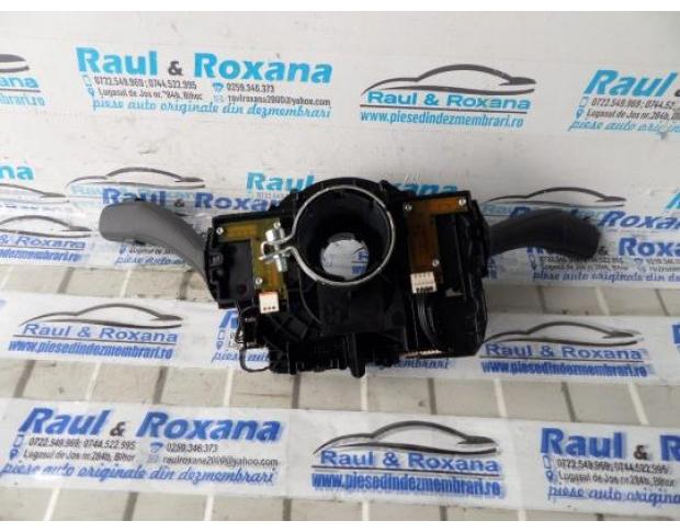 maneta semnalizare audi a4 2.0tdi cag 8k0953502bj