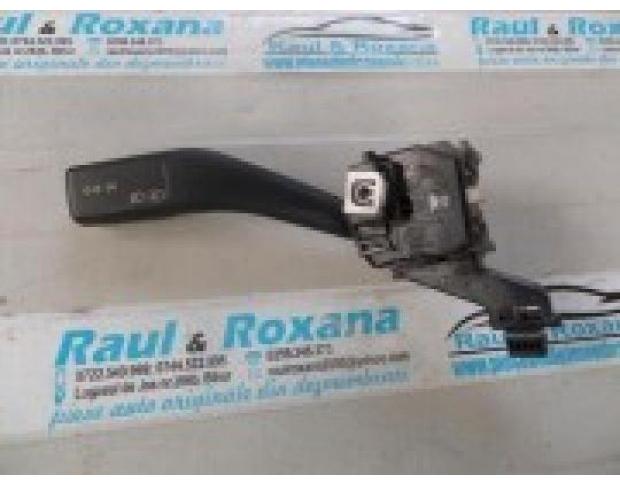 maneta semnalizare vw caddy 2.0sdi 2008