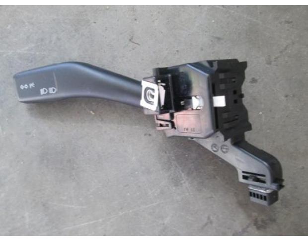 maneta semnalizare vw jetta 1.9tdi bkd cod 1k0953513