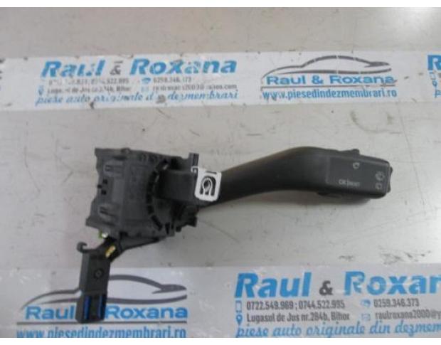 maneta stergatoare vw touran 2.0tdi bkd 1k0953519a