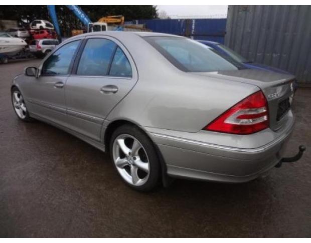 mercedes clasa c (w203) 2000/05-2007/02
