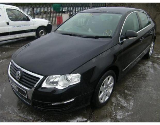 carcasa baterie  volkswagen passat  (3c2) 2005/08 -2010/08